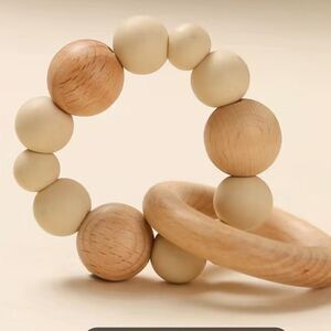 NEW Baby Creative Chewable Teether Bracelet / Toy - Birth to 24 months